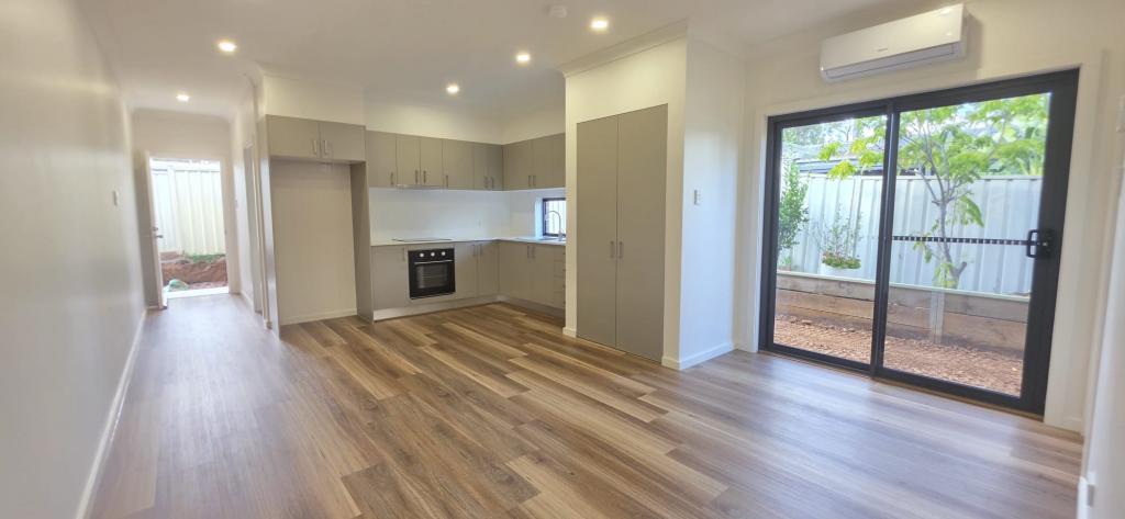 53a Semillon Cres, Eschol Park, NSW 2558