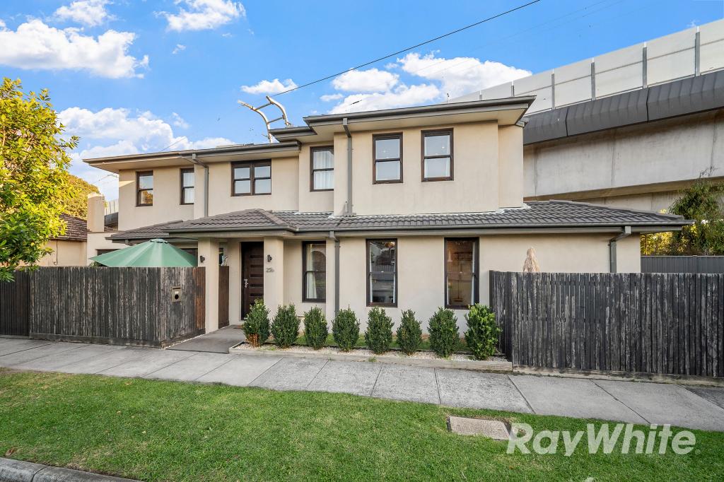 25b Oakdene Cres, Carnegie, VIC 3163