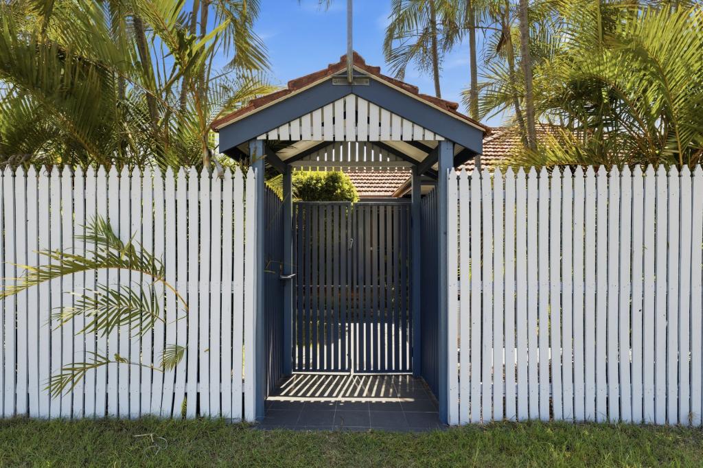 249 Rode Rd, Wavell Heights, QLD 4012