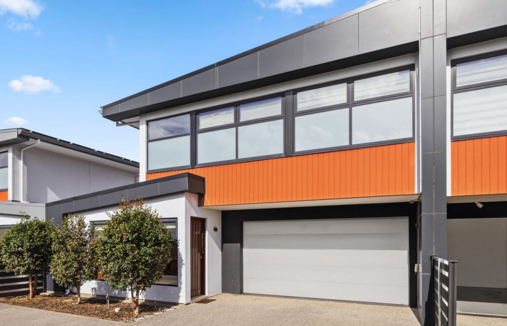 4/27 Finniss St, Marion, SA 5043