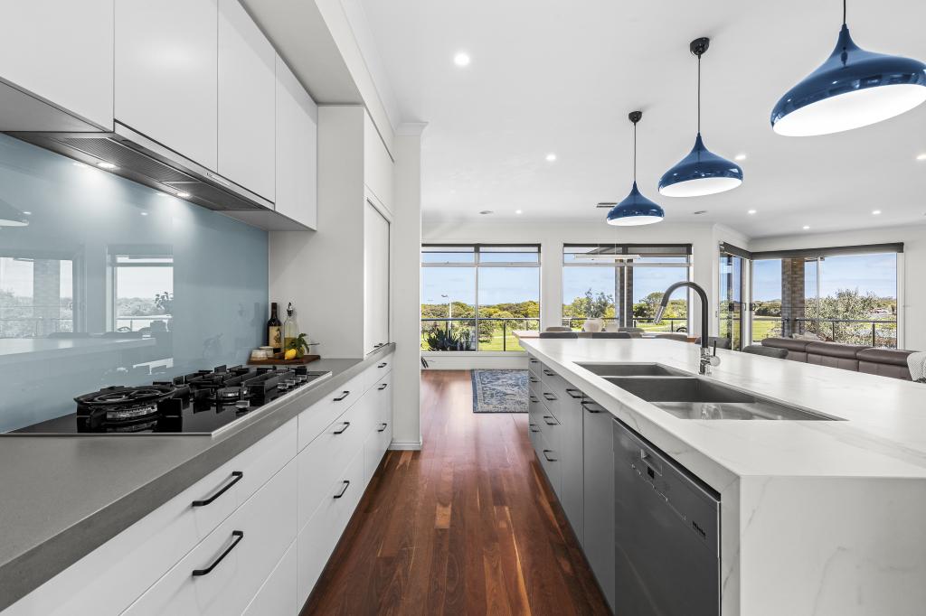 169 The Esplanade, Torquay, VIC 3228