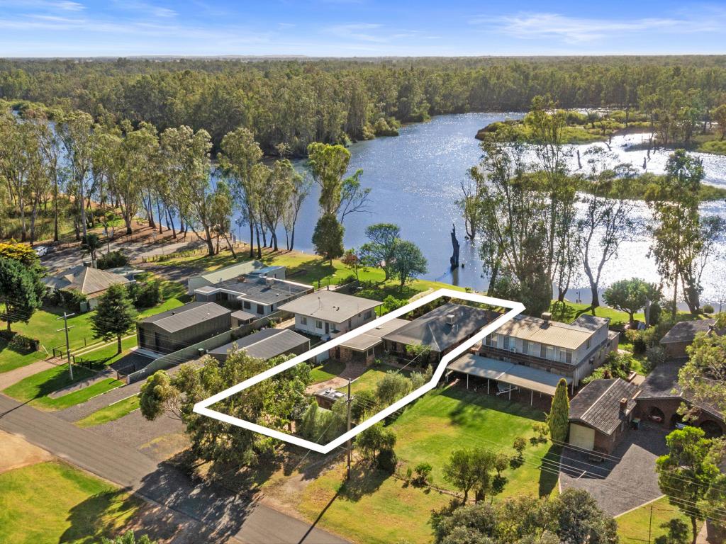 10 Bailey St, Bundalong, VIC 3730