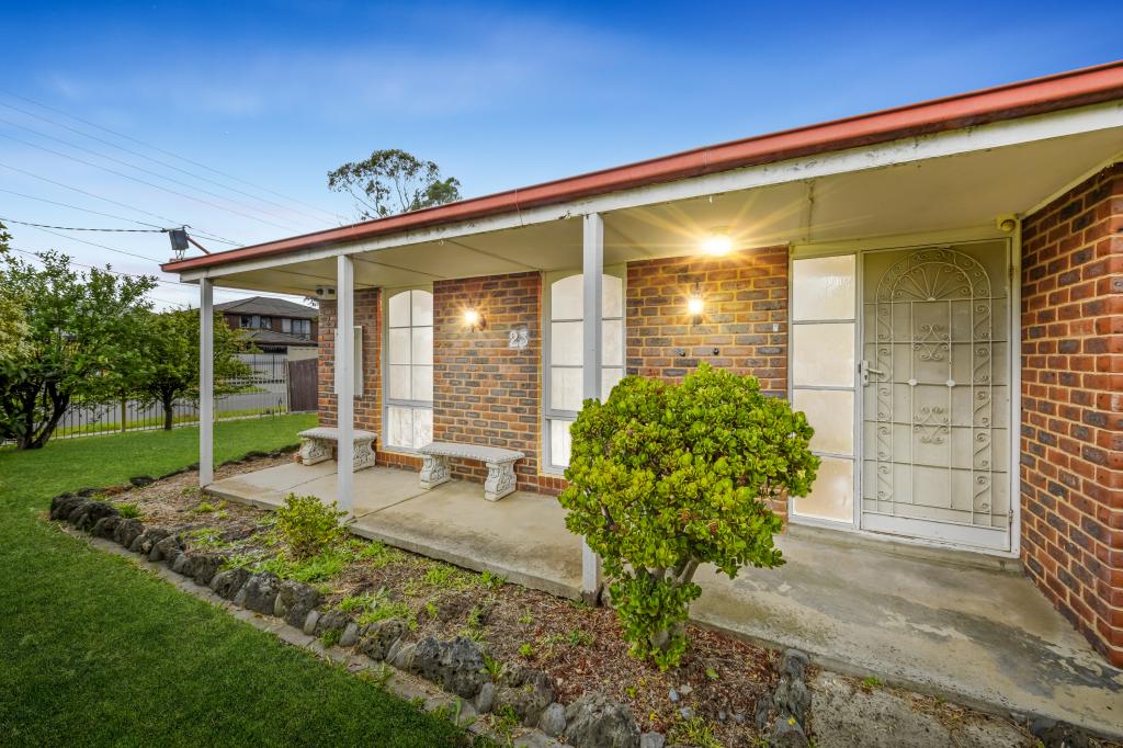 23 ROSELLA AVE, CLARINDA, VIC 3169