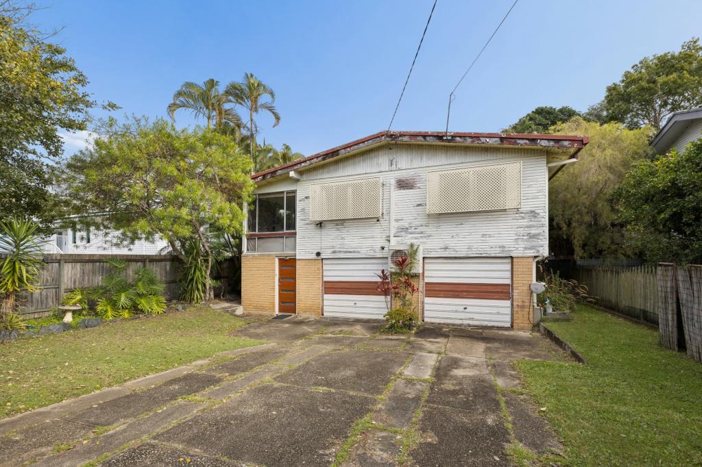 5 Camelia Ave, Everton Hills, QLD 4053
