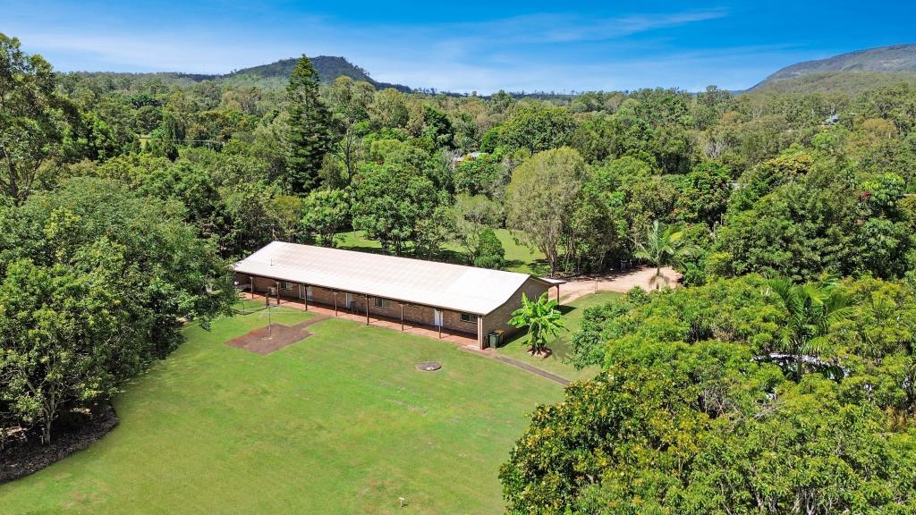 26 Hutton Dr, Tolga, QLD 4882