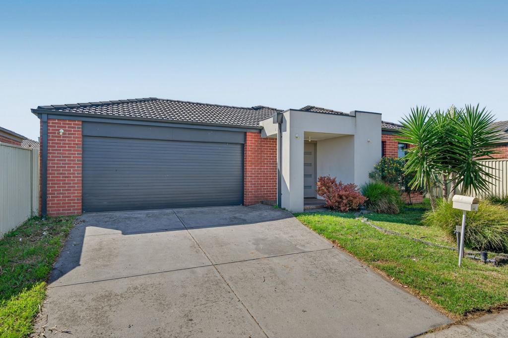 76 Bluehills Bvd, Pakenham, VIC 3810