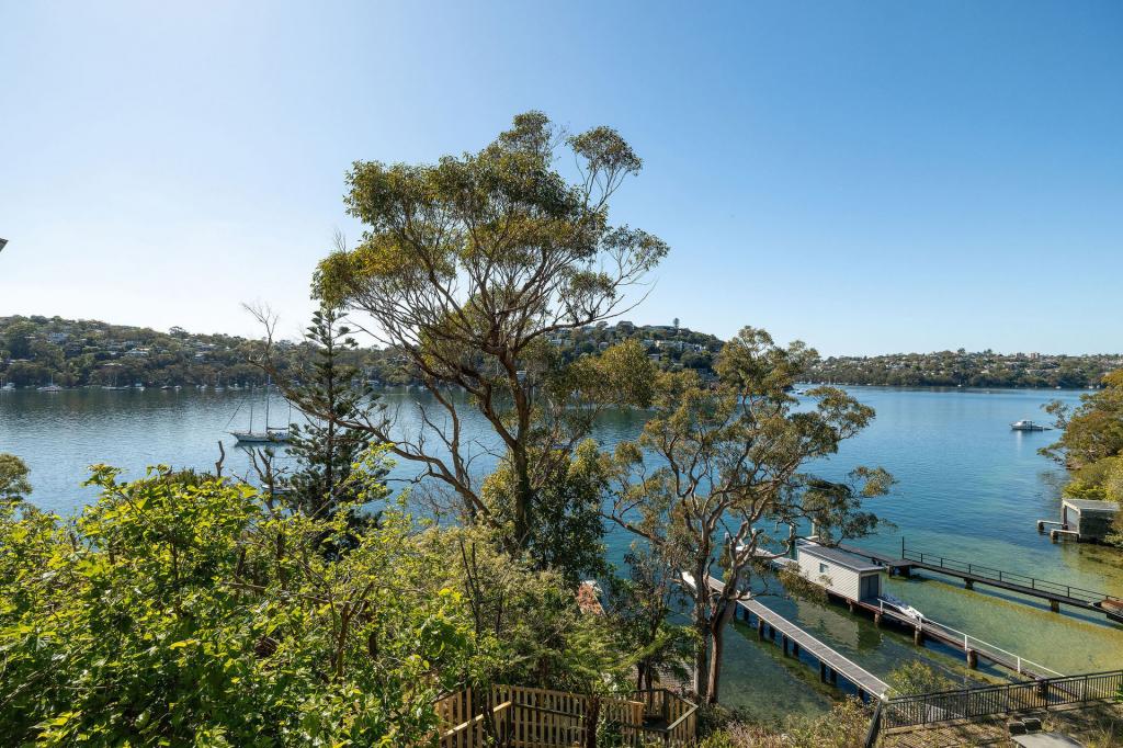 37 The Tor Walk, Castlecrag, NSW 2068