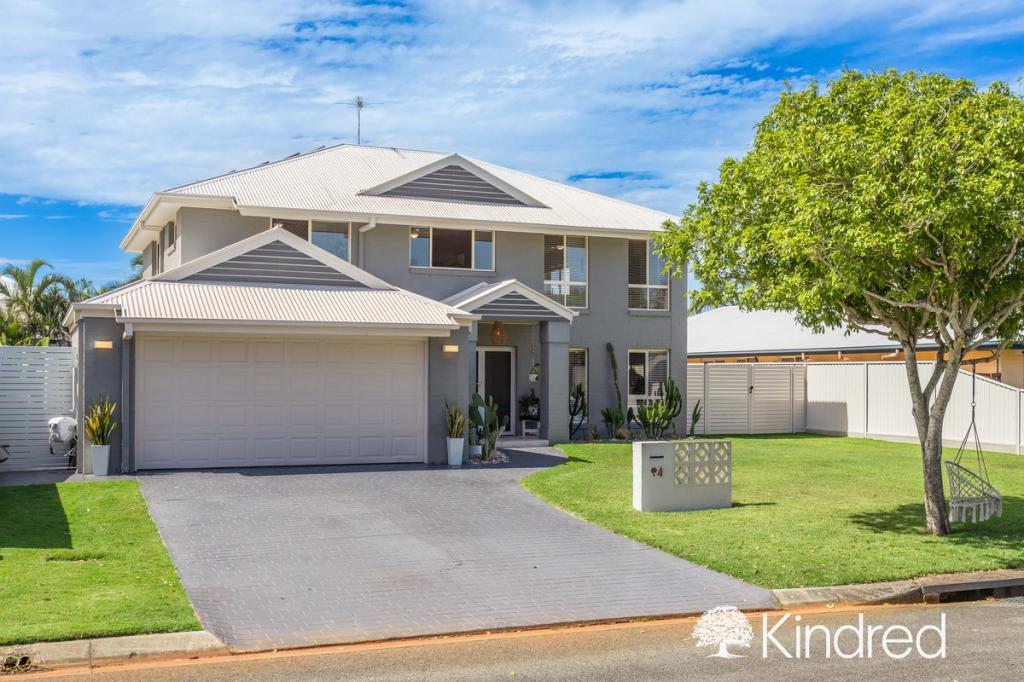 4 PALMER CT, NEWPORT, QLD 4020