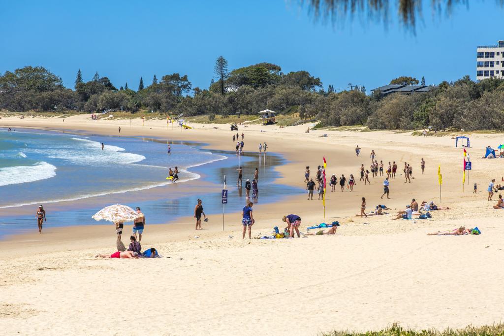 2/10 Corowa Ct, Mooloolaba, QLD 4557