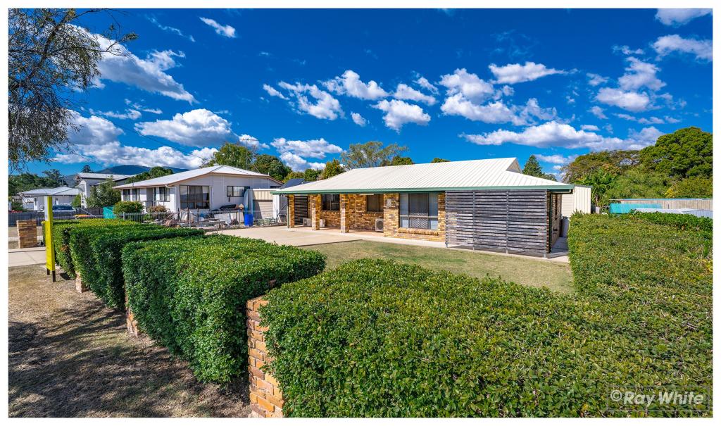 4 Thomasson St, Park Avenue, QLD 4701
