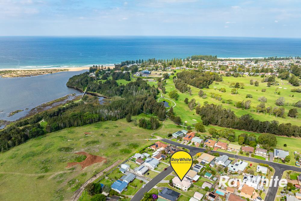 19 Andrew Ave, Tuross Head, NSW 2537