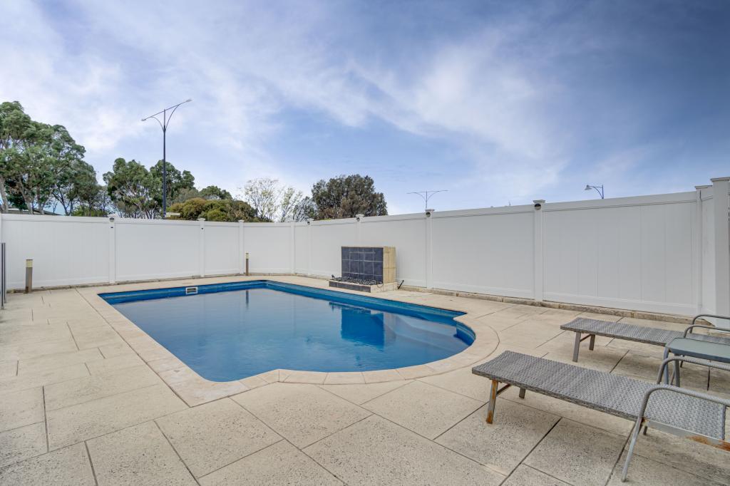 11 Bradman Dr, Butler, WA 6036