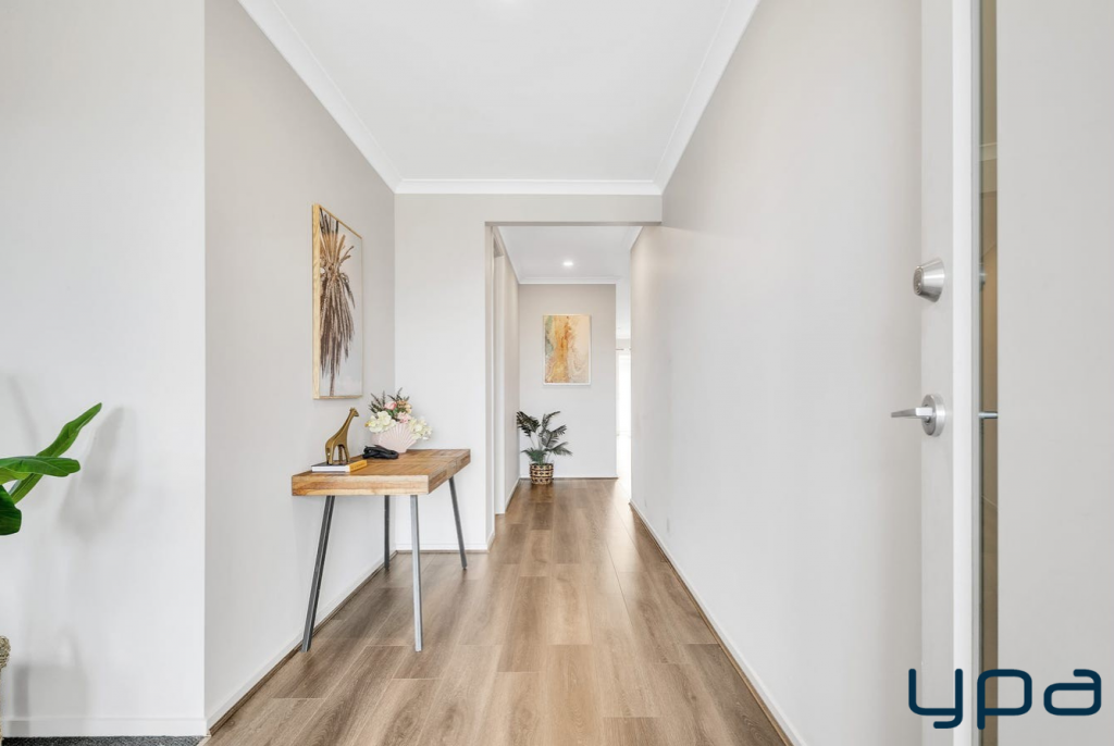 42 BLAIRMONT CRES, TARNEIT, VIC 3029