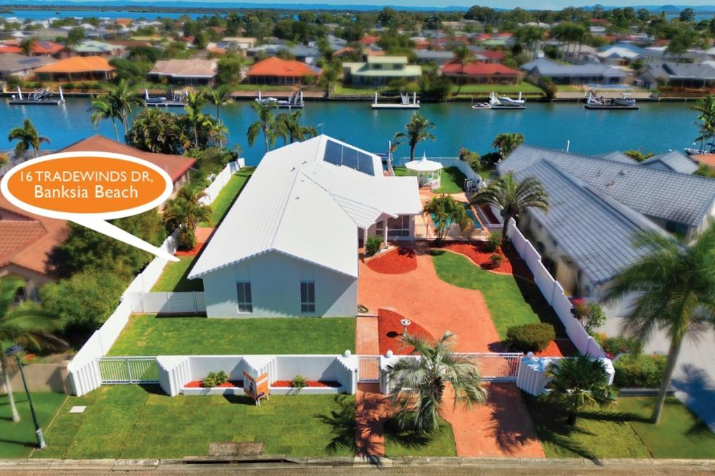 16 TRADEWINDS DR, BANKSIA BEACH, QLD 4507