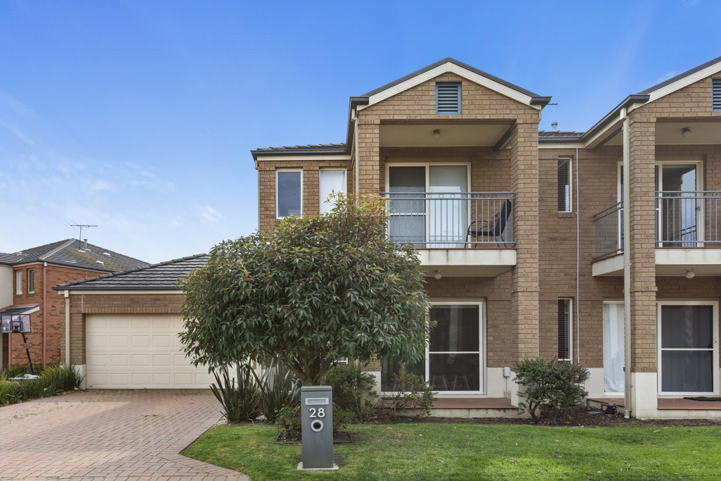 28 Baltusrol Cct, Heatherton, VIC 3202