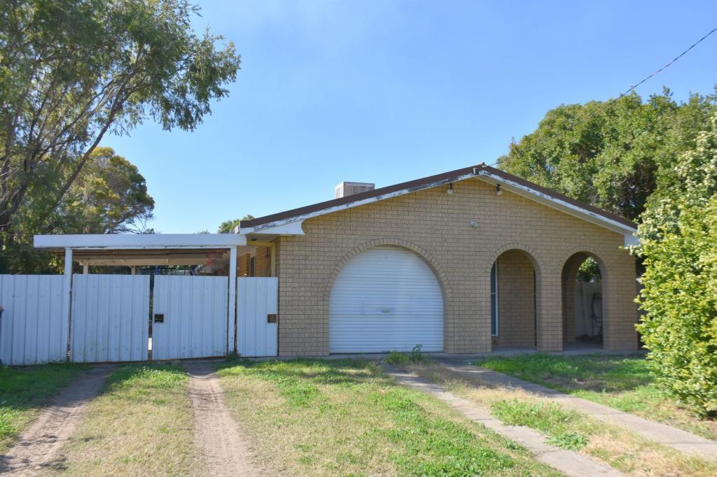 25 Jacaranda Dr, Moree, NSW 2400