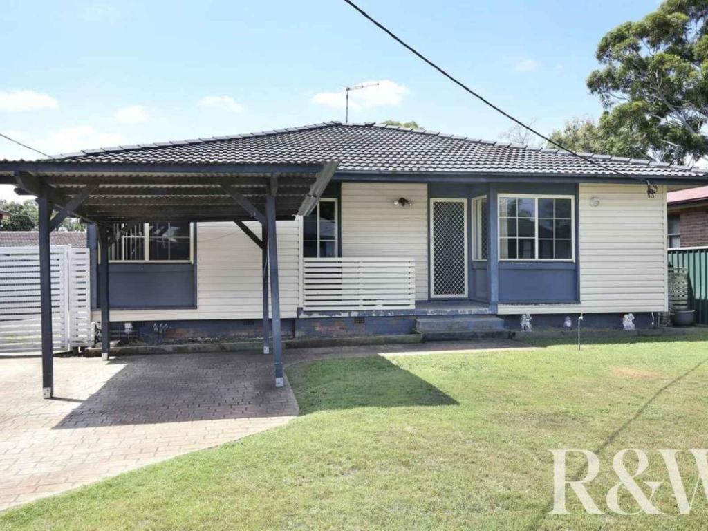 27 GRIFFITHS ST, NORTH ST MARYS, NSW 2760