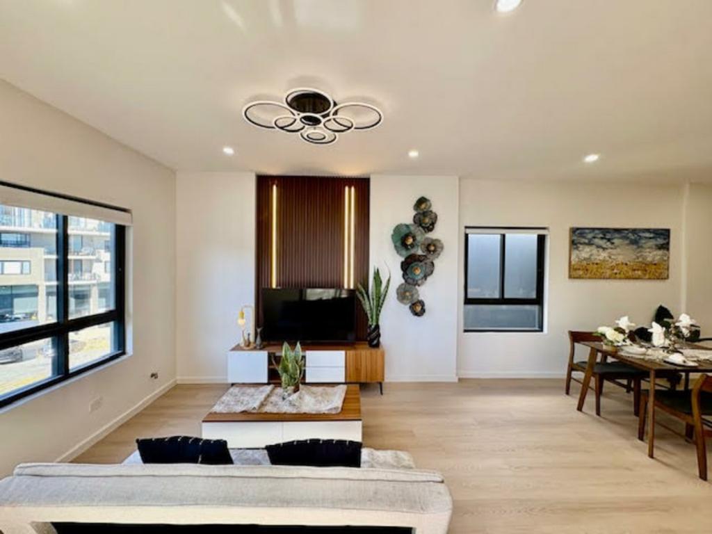 A301/18-20 Bibbys Pl, Bonnyrigg, NSW 2177