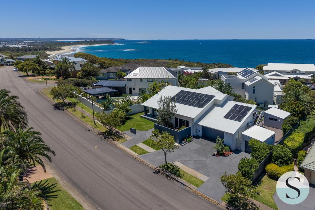 15 Spoon Rocks Rd, Caves Beach, NSW 2281