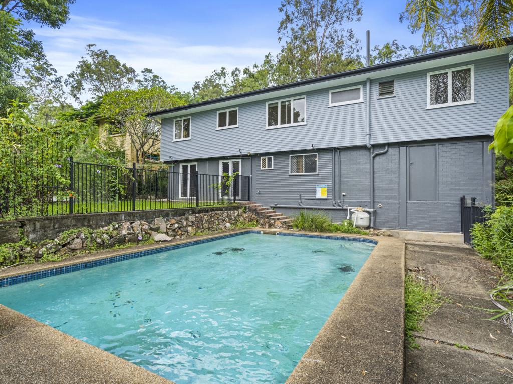 16 Byambee St, Kenmore, QLD 4069