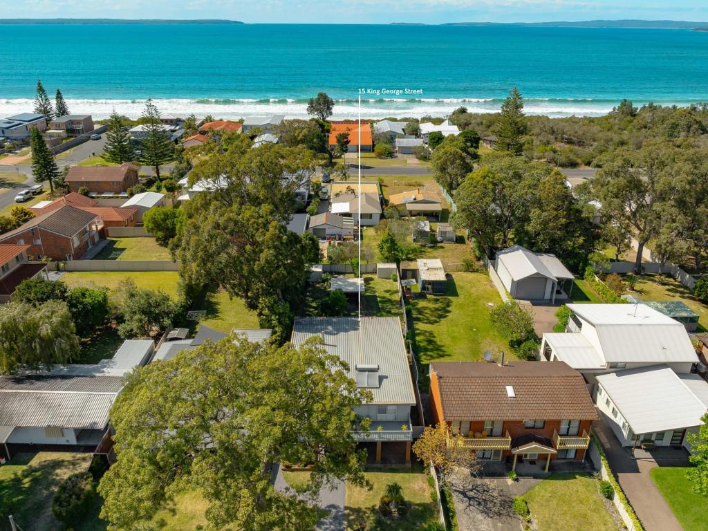 15 King George St, Callala Beach, NSW 2540