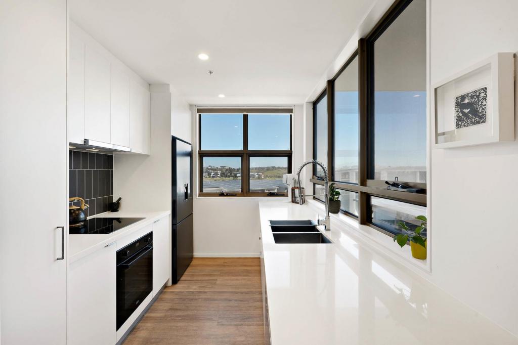 206/43 ARTHUR BLAKELEY WAY, COOMBS, ACT 2611