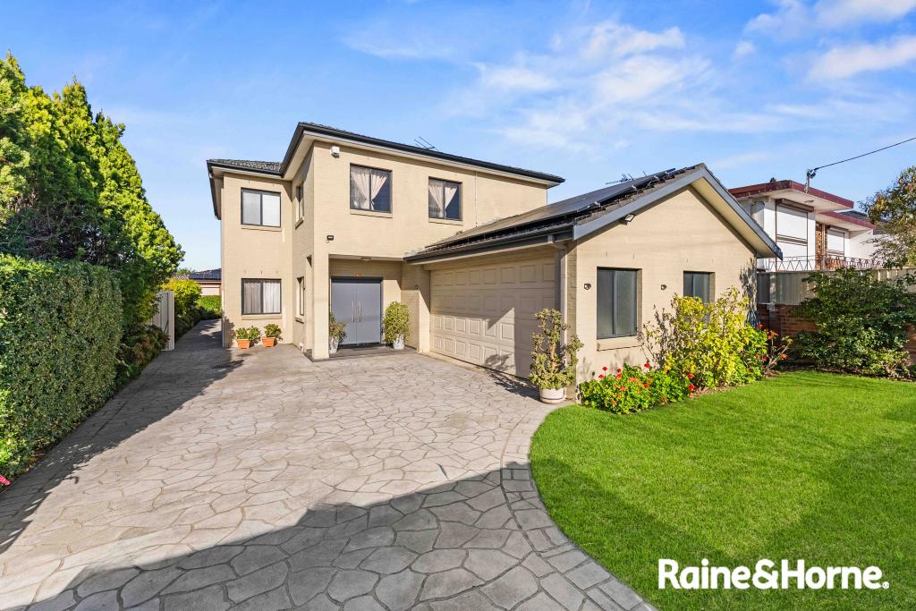 64 CAMBRIDGE ST, CANLEY HEIGHTS, NSW 2166