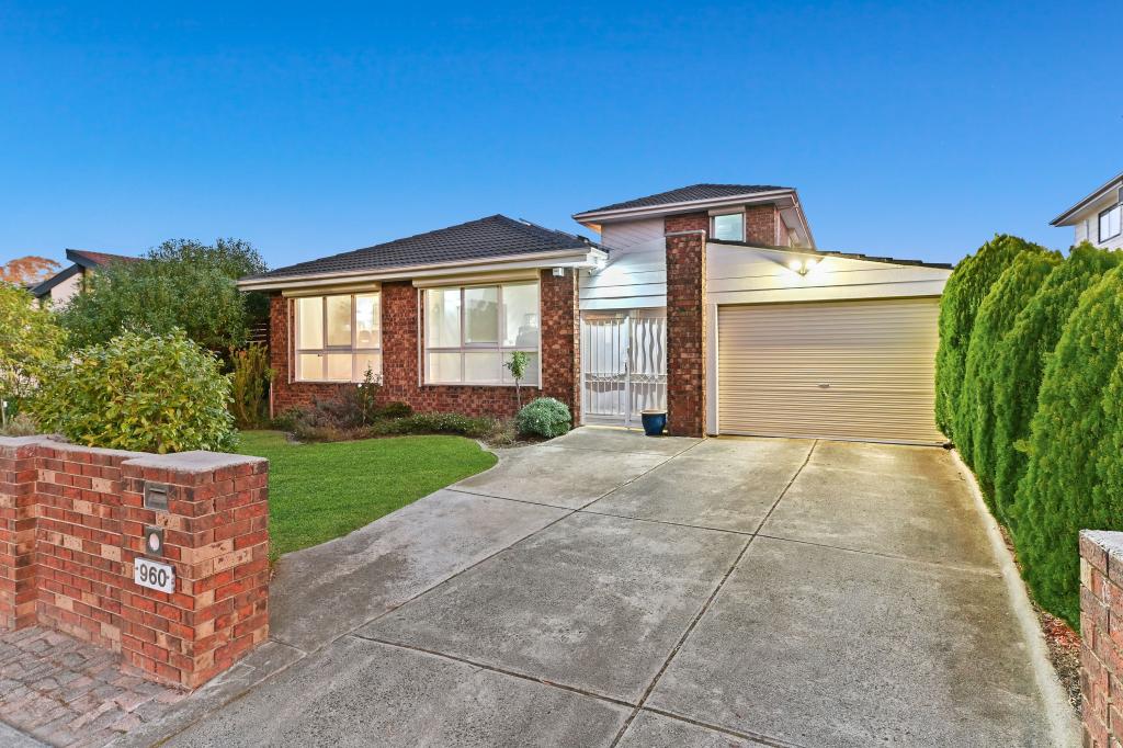 960 Ferntree Gully Rd, Wheelers Hill, VIC 3150