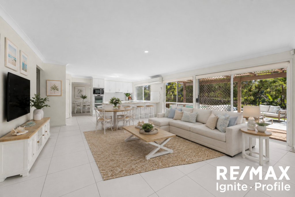 223 Westlake Dr, Westlake, QLD 4074