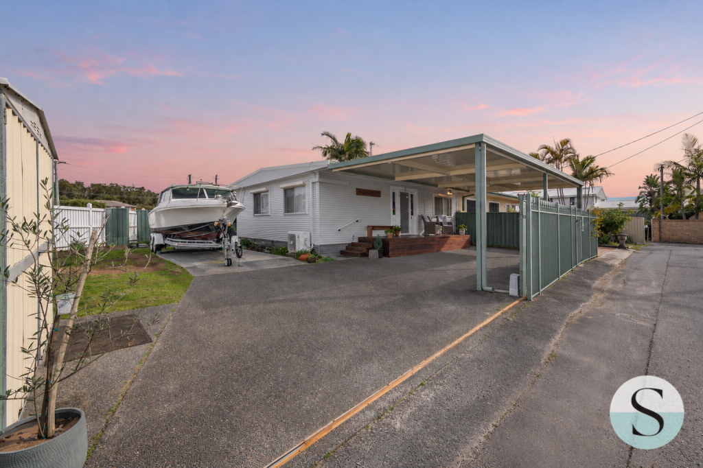 2 Alexander Pl, Swansea, NSW 2281