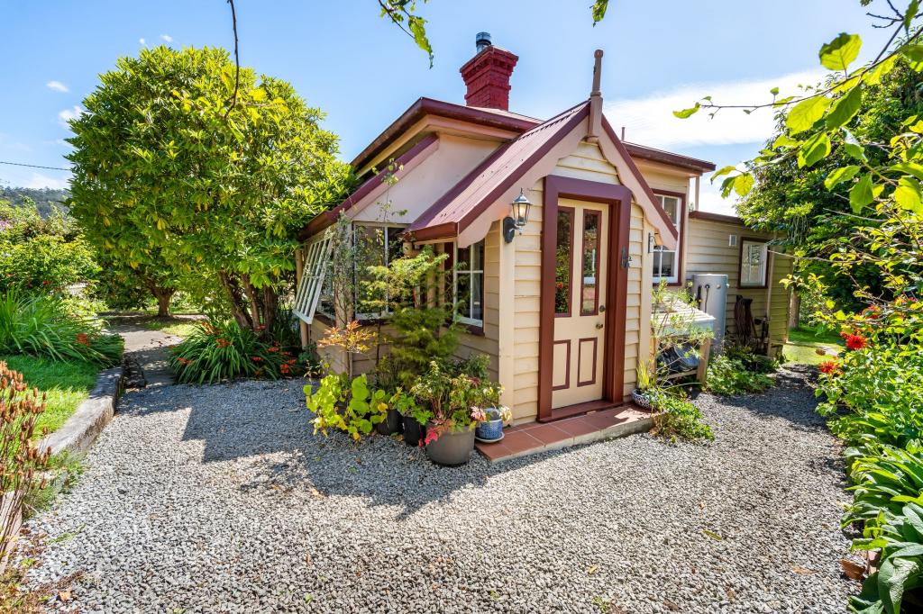 27 Rowes Rd, Geeveston, TAS 7116