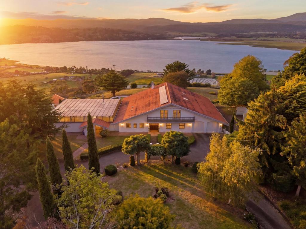 21 Alpine Cres, Grindelwald, TAS 7277