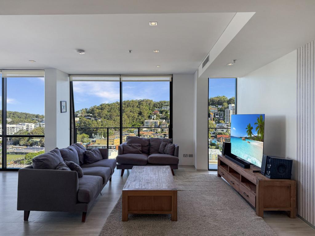 2131/2-14 The Esp, Miami, QLD 4220