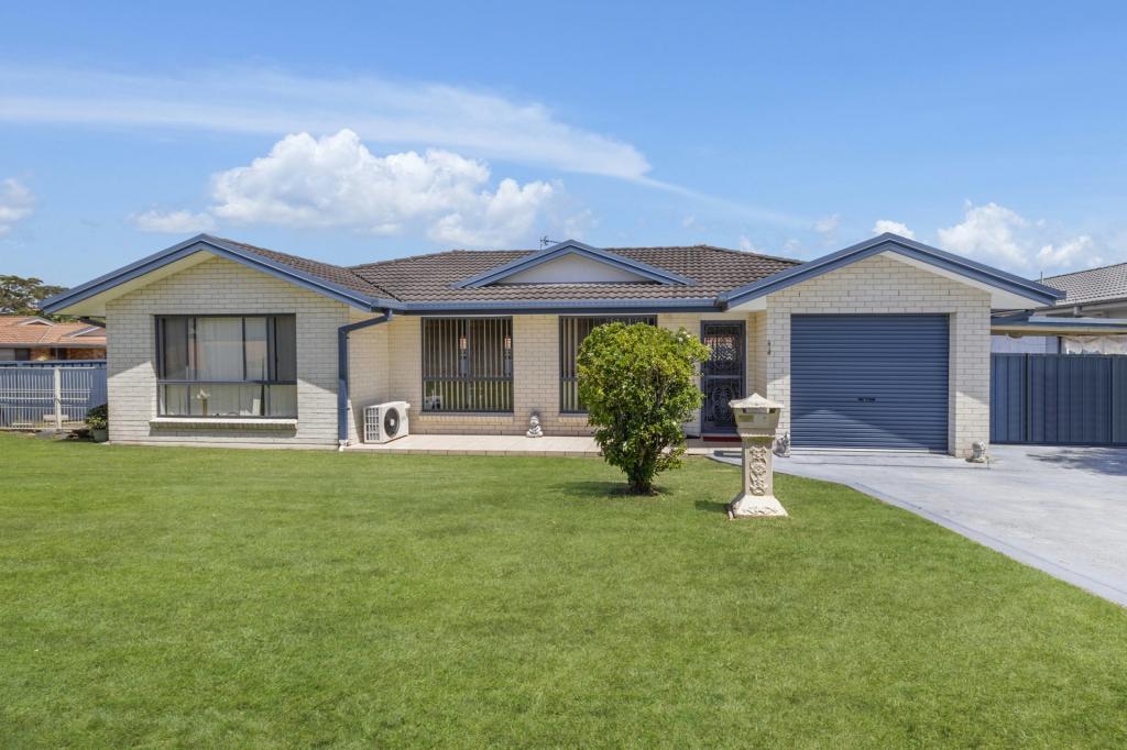 3a Dennis Cres, South West Rocks, NSW 2431