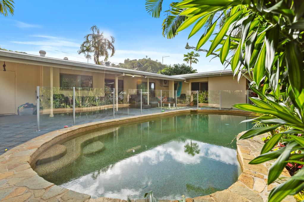 2 ROGERS CL, WHITFIELD, QLD 4870