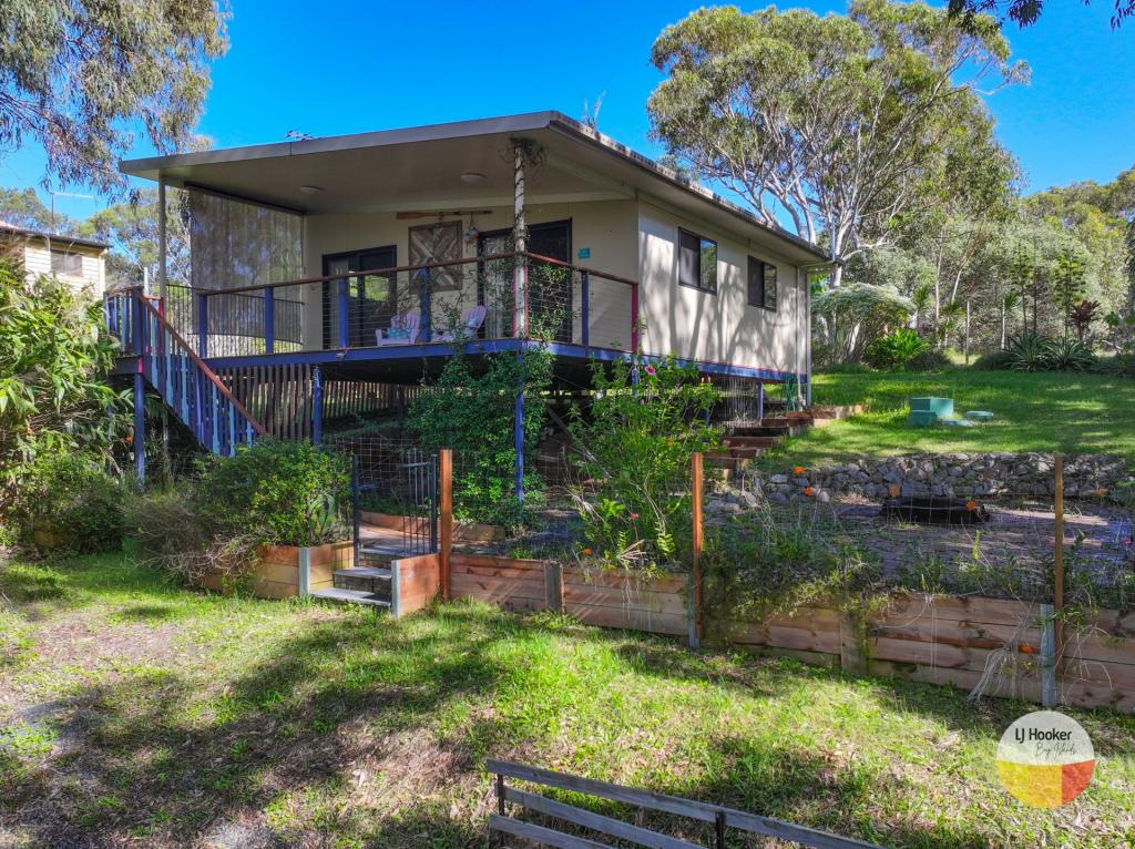 24 Island View Rd, Russell Island, QLD 4184