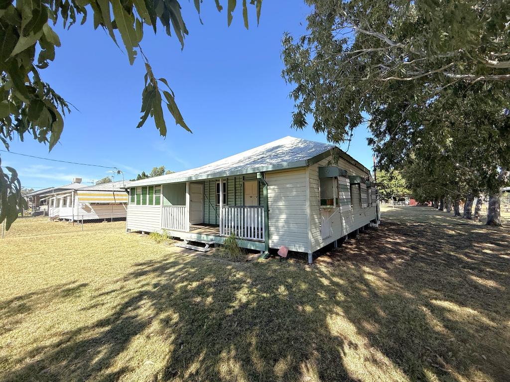 69 Gidyea St, Barcaldine, QLD 4725