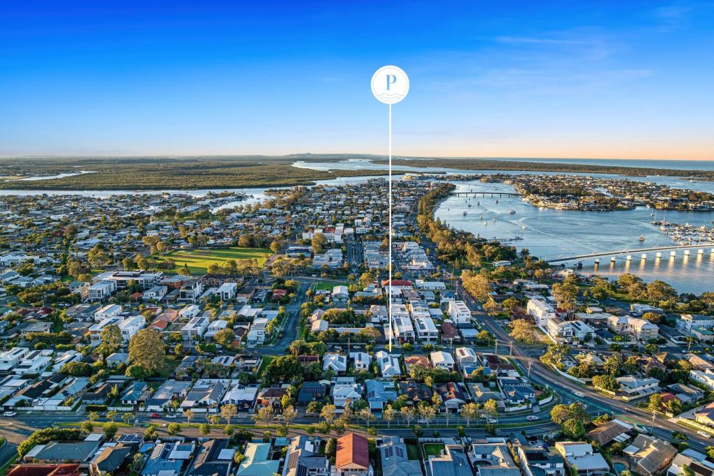34 Errol Ave, Paradise Point, QLD 4216