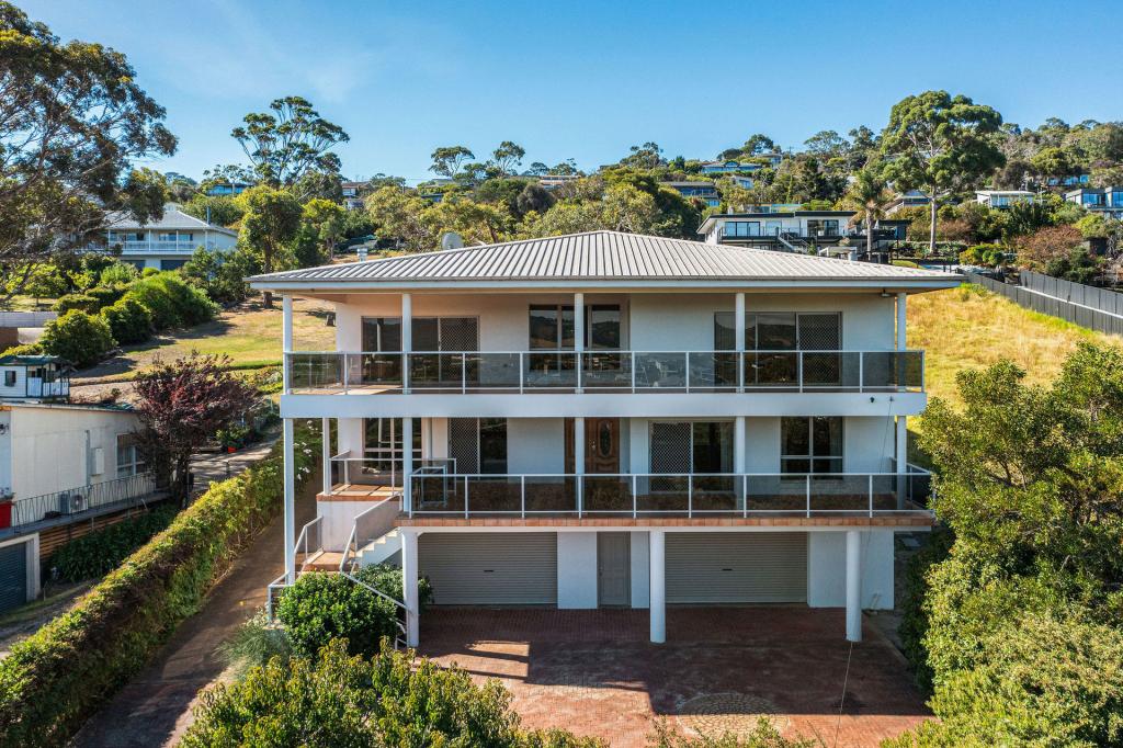 2 Mount Martha Rd, Mount Martha, VIC 3934