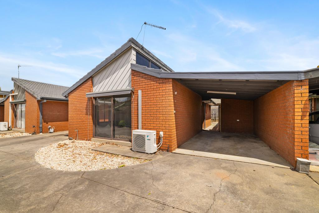 2/96 REEVE ST, SALE, VIC 3850