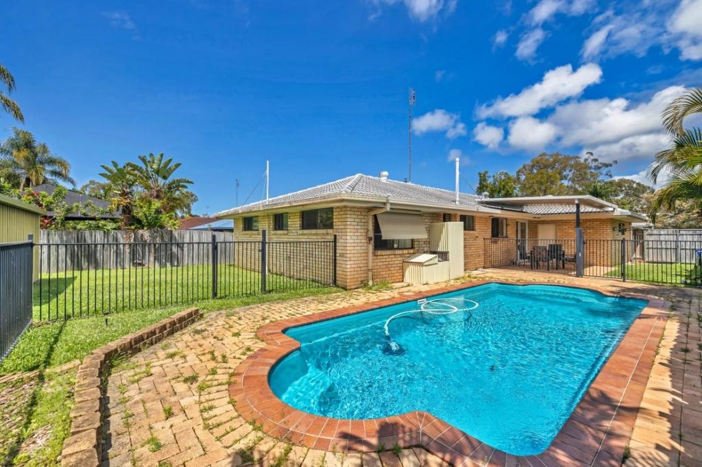 21 Parasol St, Ashmore, QLD 4214