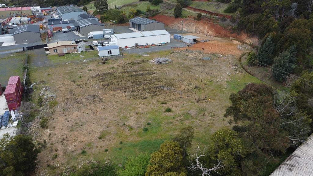 Lot 1/8 Besser Cres, Camdale, TAS 7320