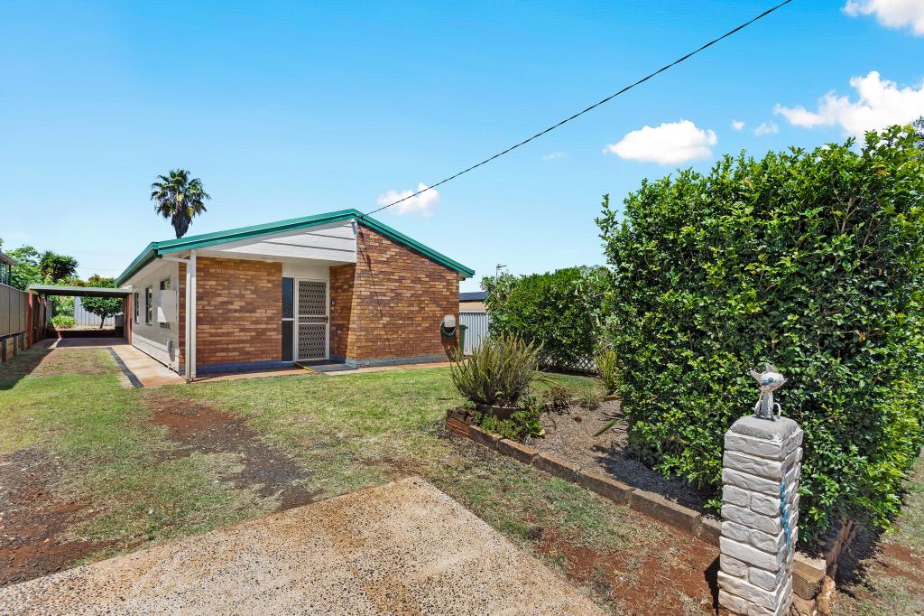 358a Alderley St, Kearneys Spring, QLD 4350
