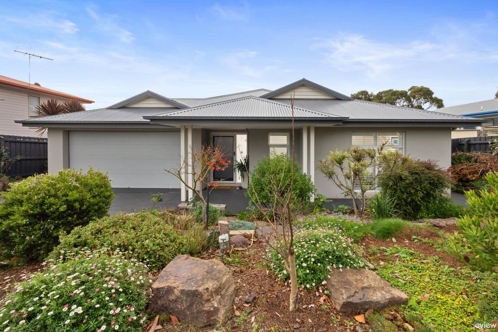 284 SETTLEMENT RD, COWES, VIC 3922