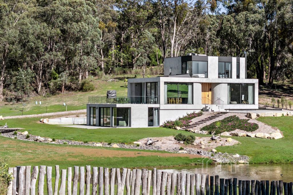 19 Twentieth St, Hepburn, VIC 3461