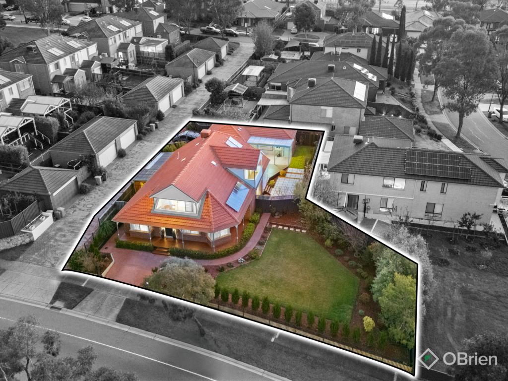 13 Waterbush Cres, Lyndhurst, VIC 3975