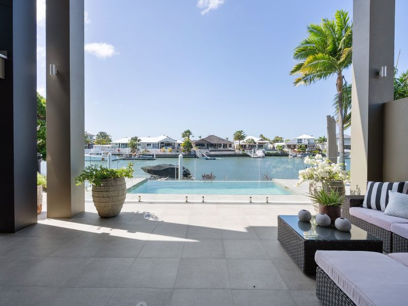 8 The Promontory, Banksia Beach, QLD 4507