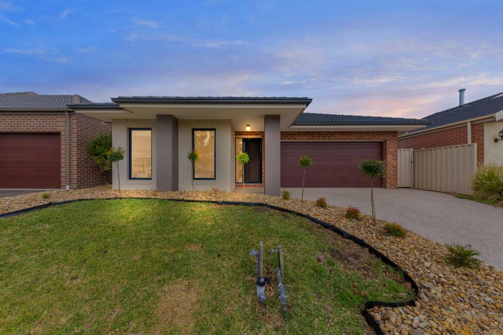 22 Ashford Dr, Pakenham, VIC 3810