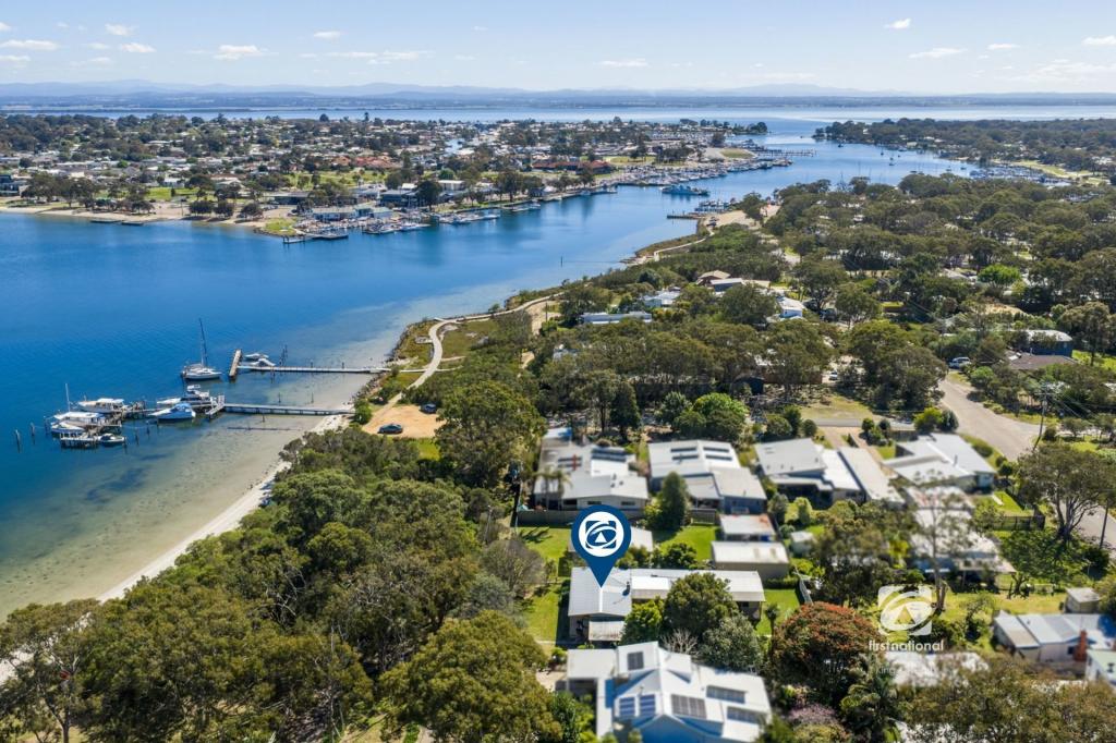 21 Second Ave, Raymond Island, VIC 3880