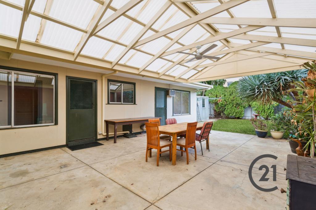 24 Castle St, Glanville, SA 5015